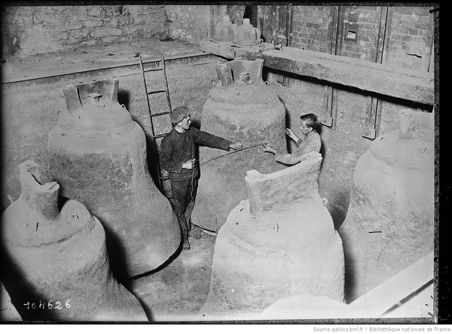 Fonderie de Cloches en 1925